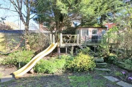 Cedarway, Bollington, Image 12