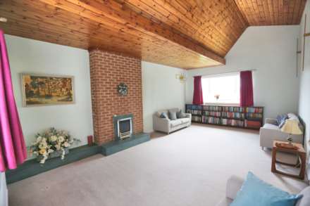 Hawthorn Mews, Bollington, Image 4