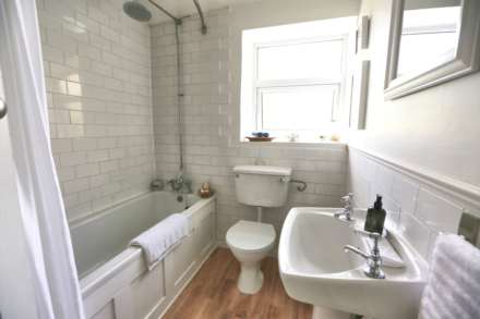 Adlington Road, Bollington, Image 9