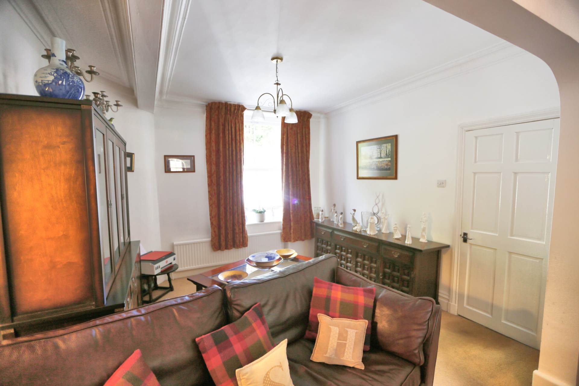 Wellington Road, Bollington, Image 4