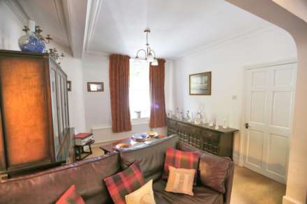 Wellington Road, Bollington, Image 4