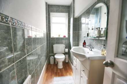 Wellington Road, Bollington, Image 9