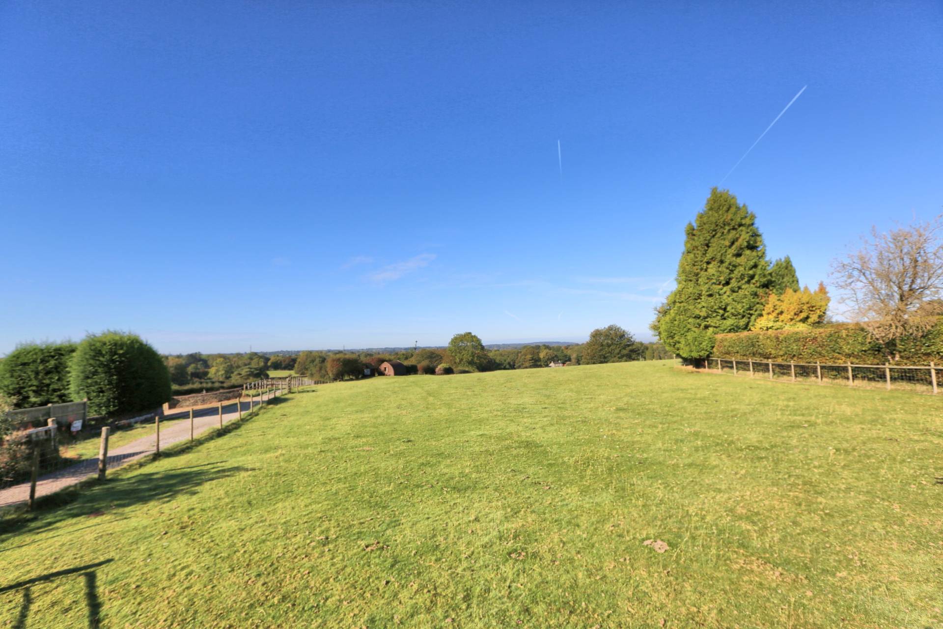Oak Lane, Kerridge, Image 4