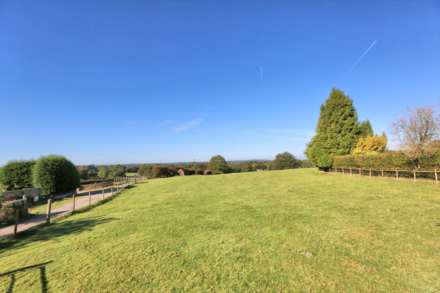 Oak Lane, Kerridge, Image 4