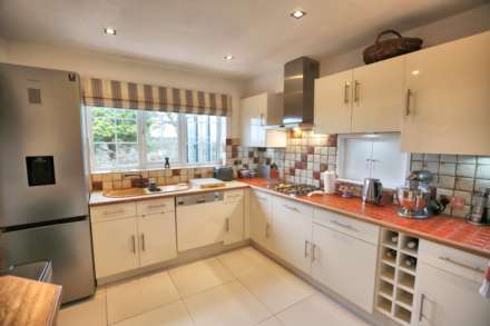 Hurst Lane, Bollington, Macclesfield, Image 5