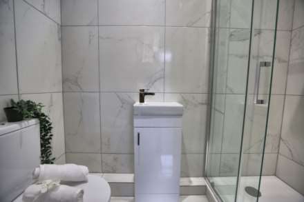 Wellington Road, Bollington, Image 10