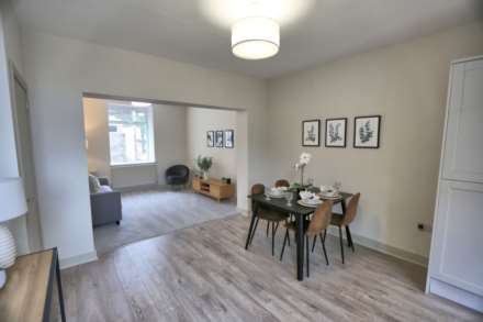 Wellington Road, Bollington, Image 4