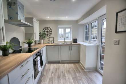 Wellington Road, Bollington, Image 5