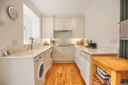 Hamson Drive, Bollington, Image 3