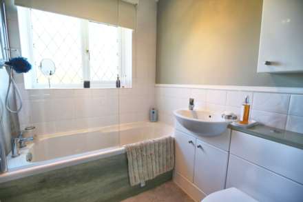 High Street, Bollington, Image 10