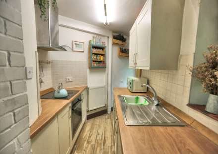 Queen Street, Bollington, Image 4