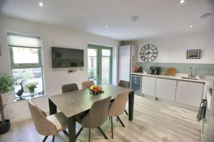 Ingersley Vale, Bollington, Image 3