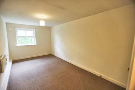 Coppice House, London Road South, Poynton, Image 6