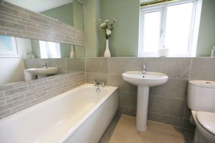 Waterwheel Way, Bollington, Image 16