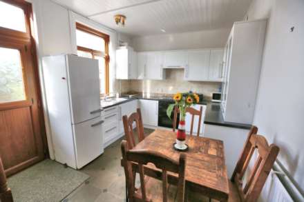 Wellington Road, Bollington, Image 3