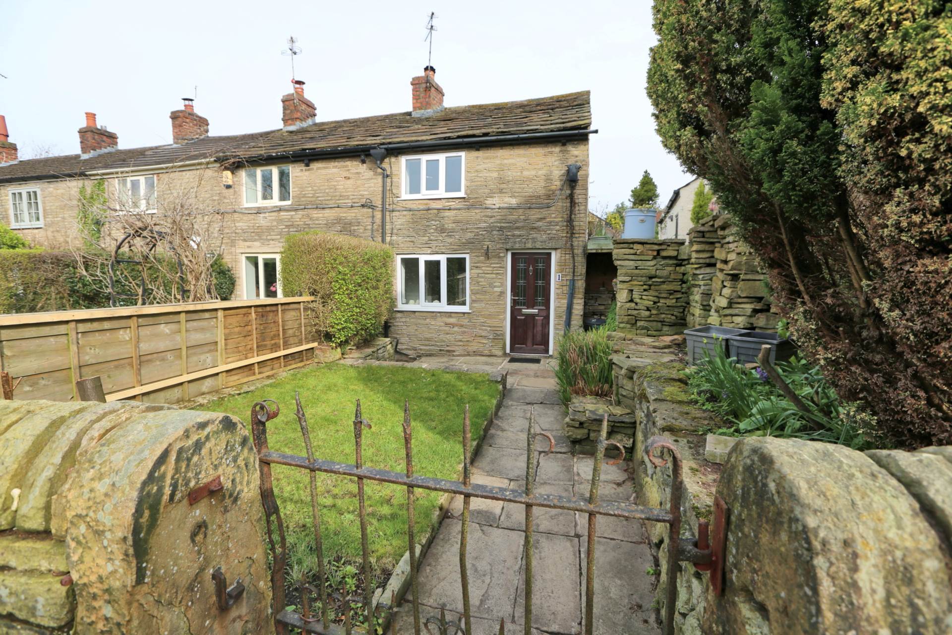 Courier Row, Bollington, Image 1