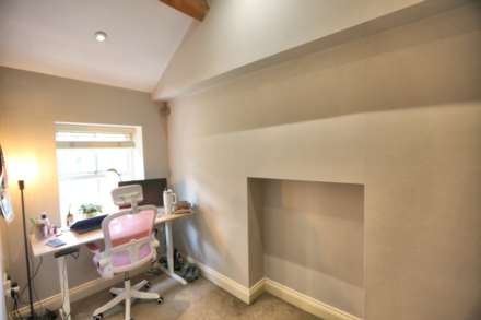 Bollington Road, Bollington, Image 8