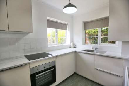 St Mawes Court, Fallibrome Road, Image 2