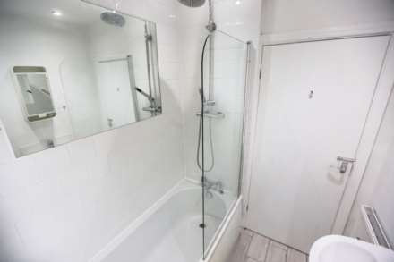 St Mawes Court, Fallibrome Road, Image 5