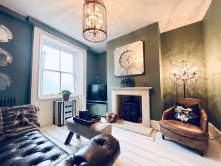 Adlington Road, Bollington, Image 3
