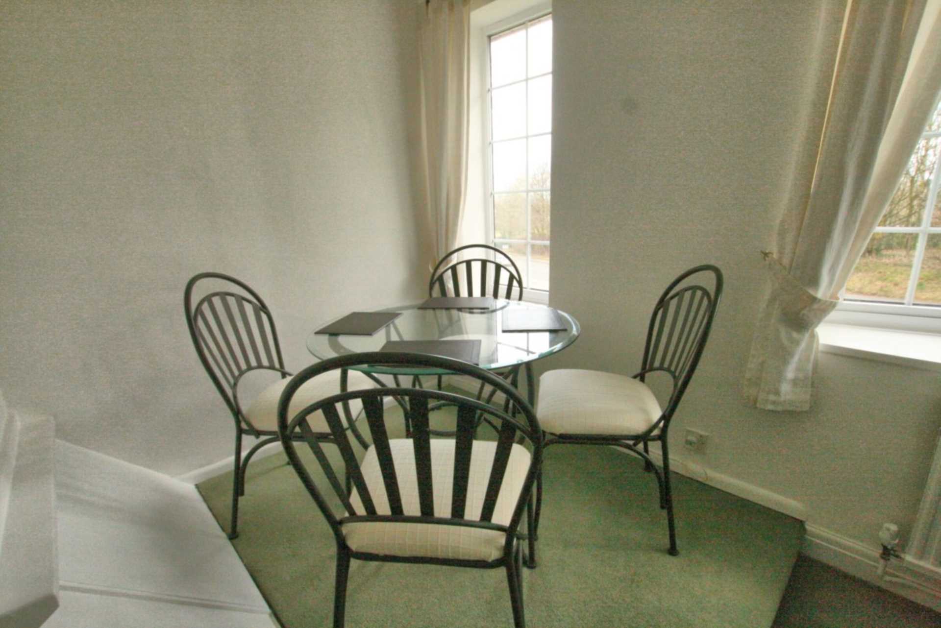 St. Mawes Court, Macclesfield, Image 4