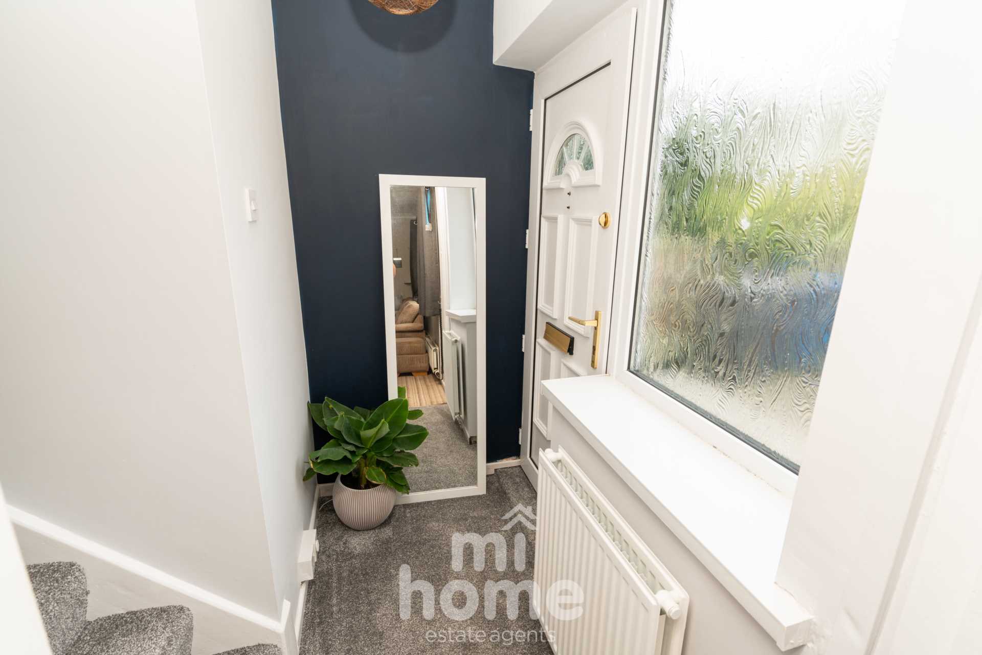 Property For Sale The Close, Kirkham, PR4 2UL Mi Home Estate Agents