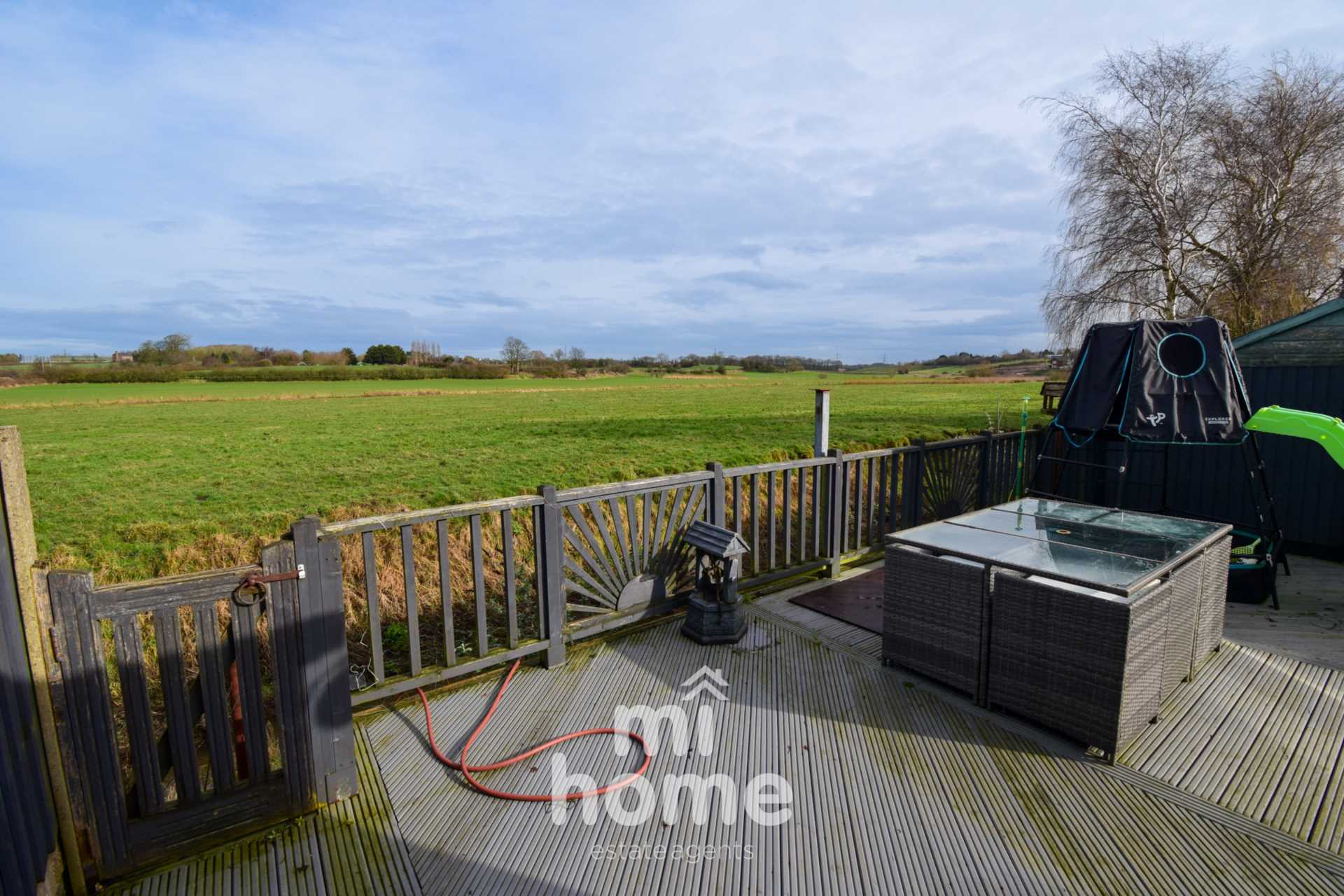 Property For Sale Danes Close, Kirkham, PR4 2YS Mi Home Estate