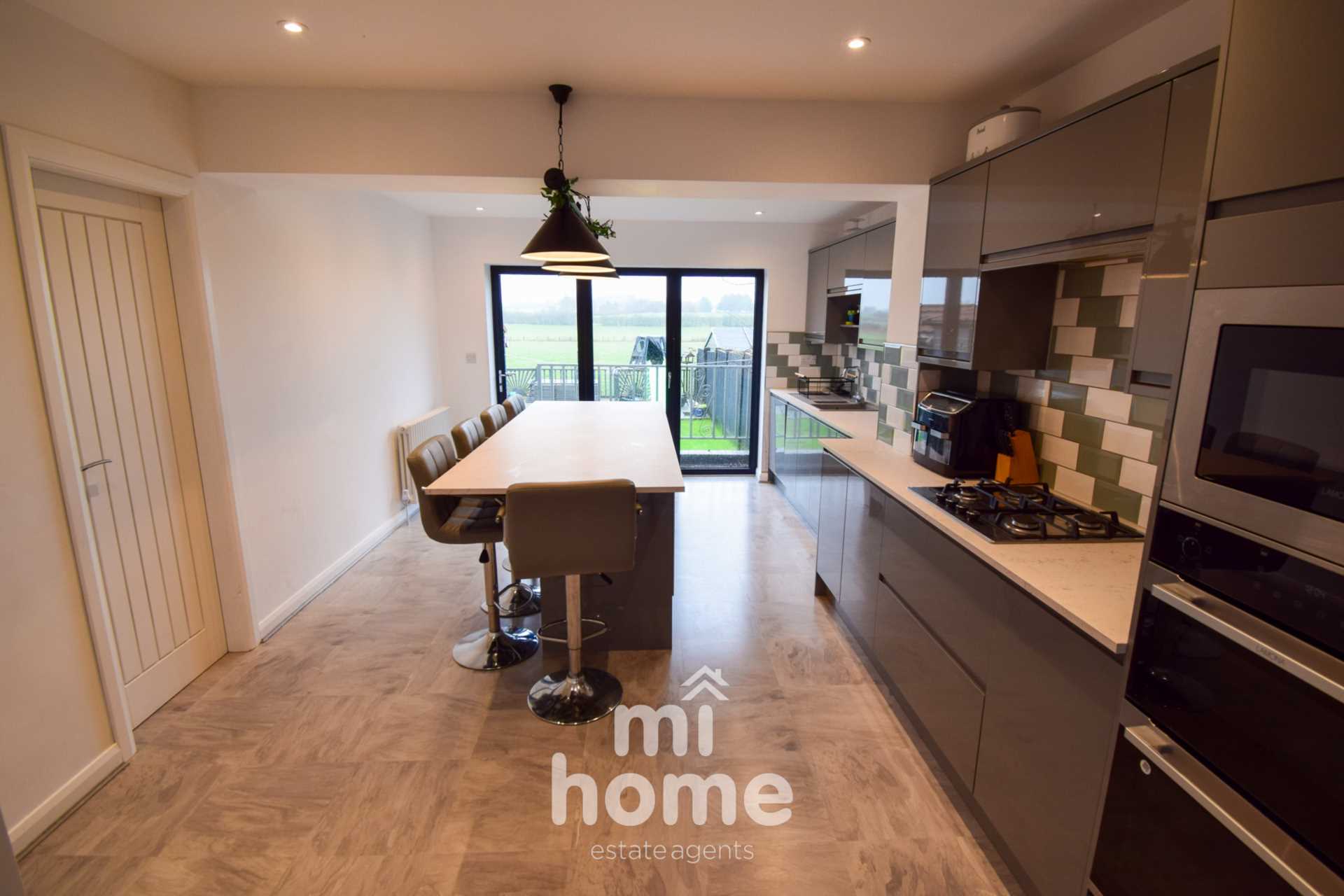 Property For Sale Danes Close, Kirkham, PR4 2YS Mi Home Estate