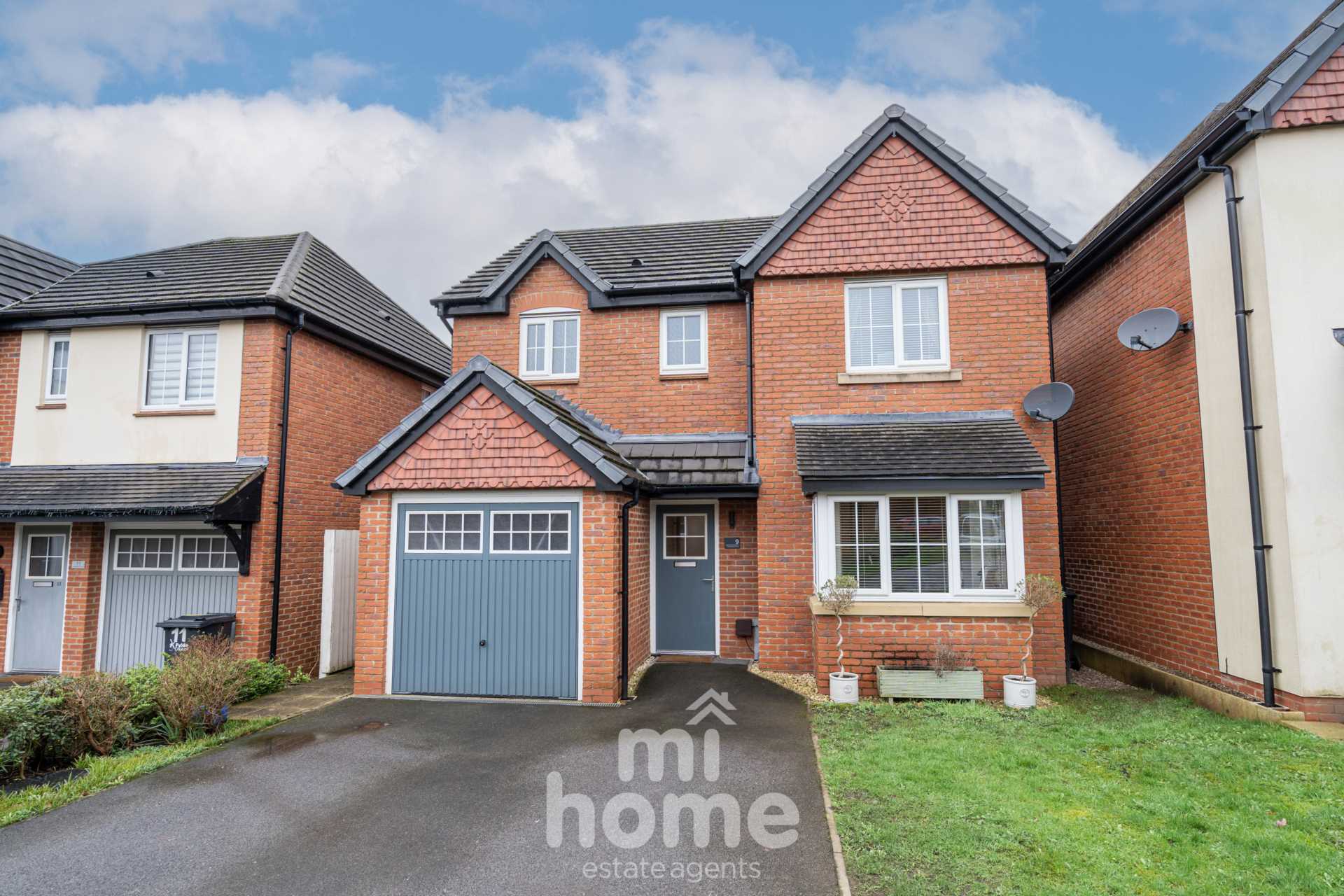 Property For Sale Oakwood Drive, Wesham, PR4 3EW Mi Home Estate