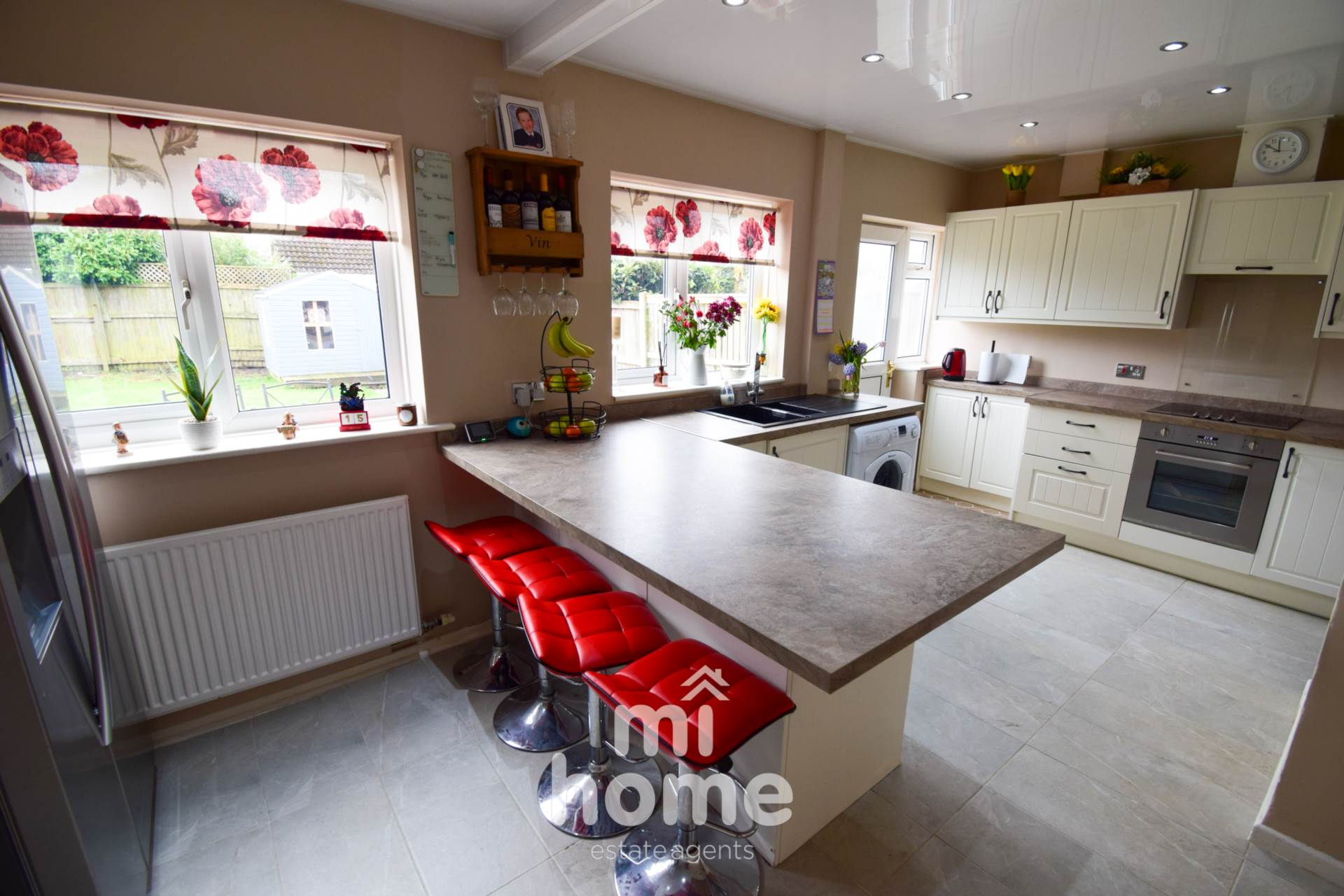 Property For Sale The Close, Kirkham, PR4 2UL Mi Home Estate Agents