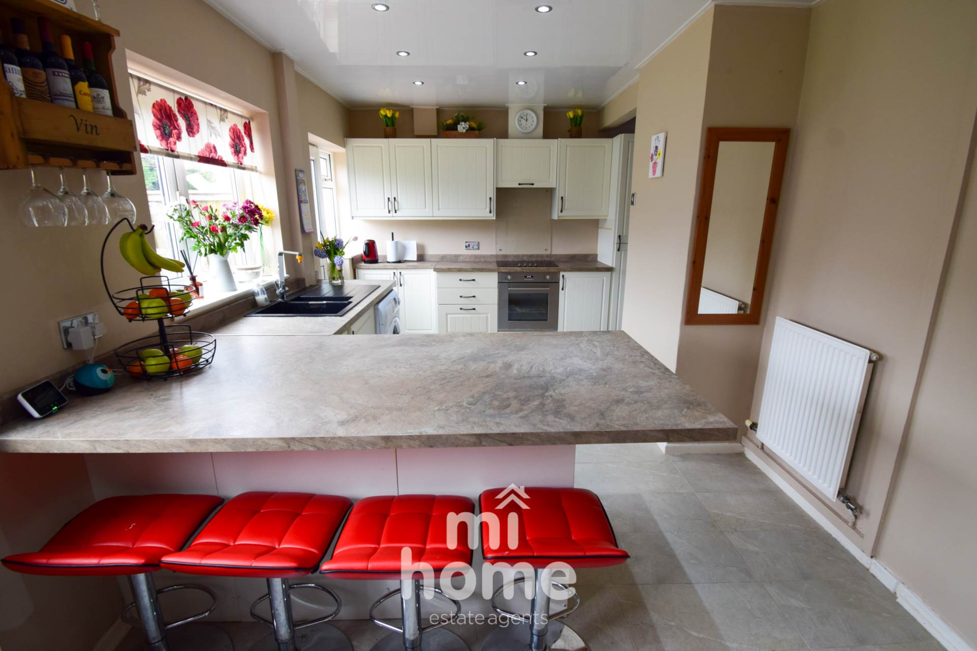 Property For Sale The Close, Kirkham, PR4 2UL Mi Home Estate Agents