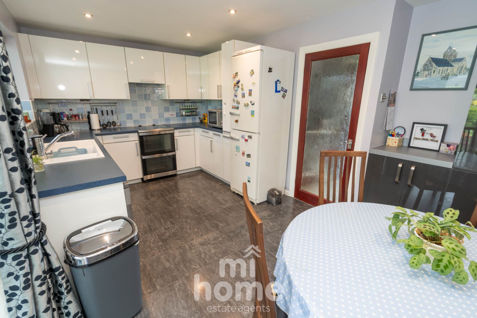 Property For Sale The Meadows, Elswick, PR4 3US Mi Home Estate