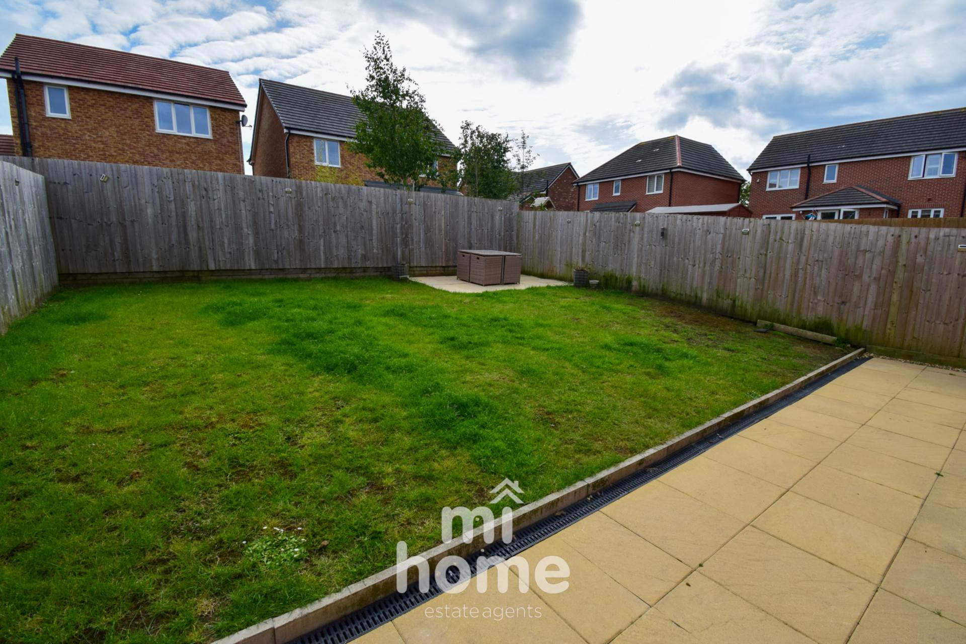 Property For Sale Heron Close, Wesham, PR4 3FH Mi Home Estate