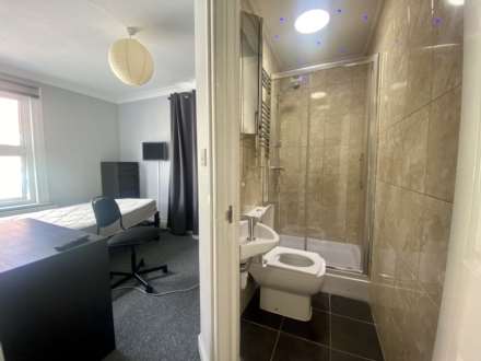 Erleigh Road, Reading, Image 18