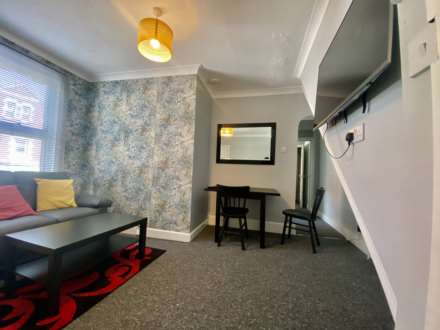 Erleigh Road, Reading, Image 3