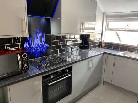 Erleigh Road, Reading, Image 7