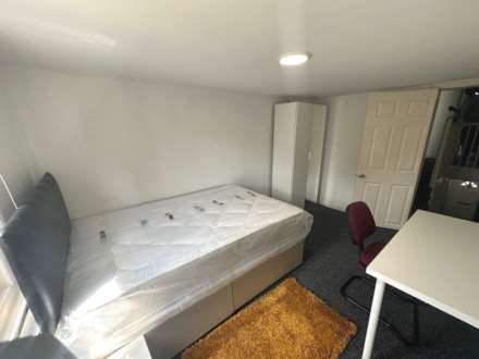 Blenheim Road, Reading, Image 11