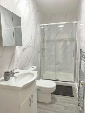 Blenheim Road, Reading, Image 3
