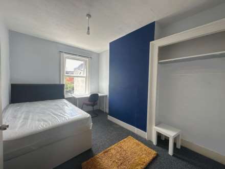 Blenheim Road, Reading, Image 9