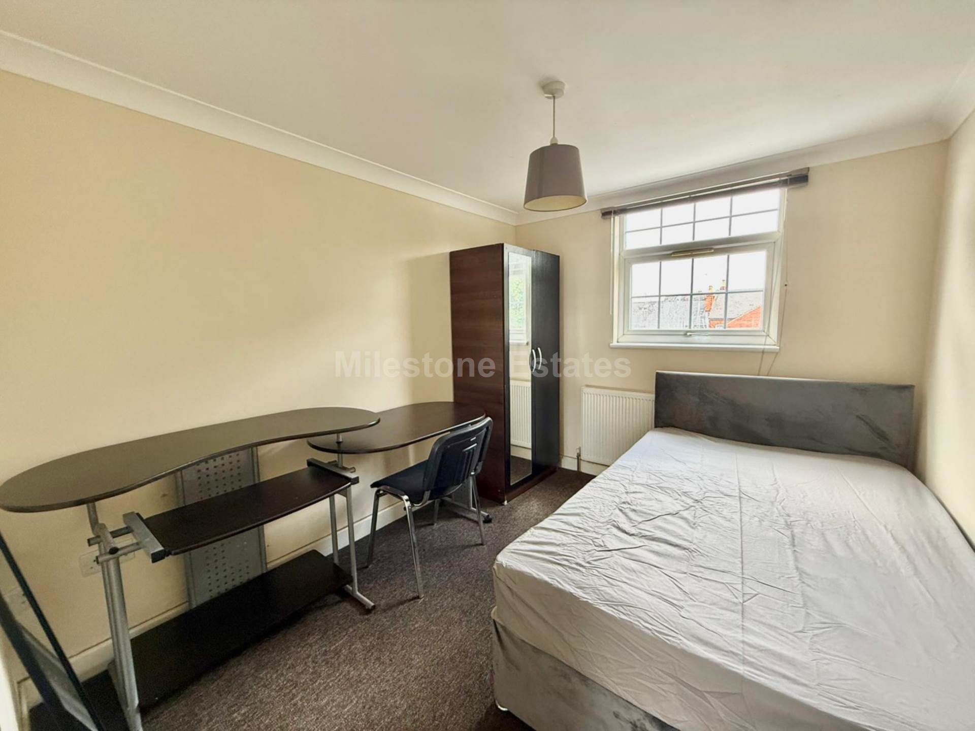 Blenheim Road, Reading, Image 10