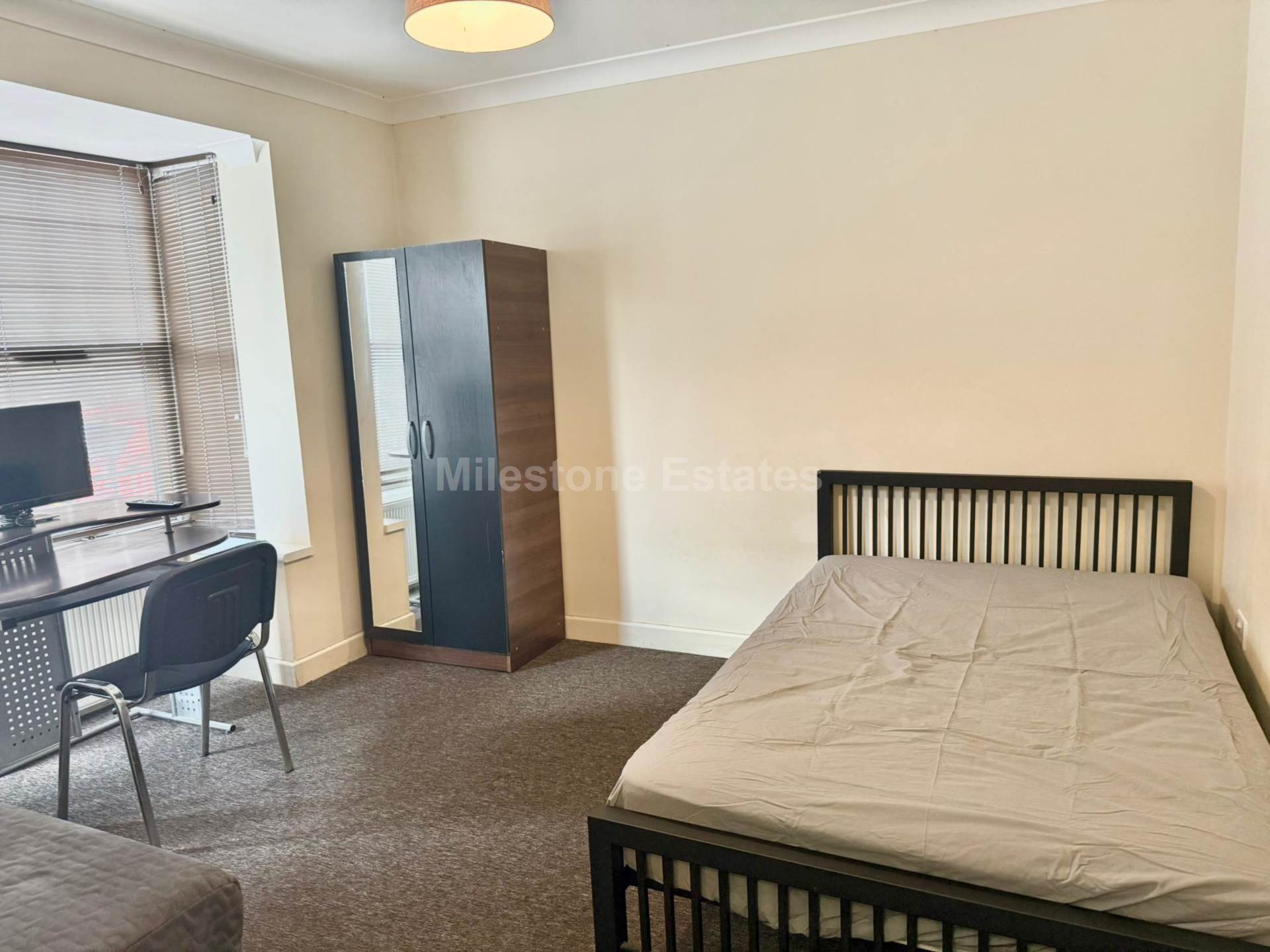 Blenheim Road, Reading, Image 12
