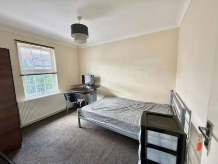 Blenheim Road, Reading, Image 13
