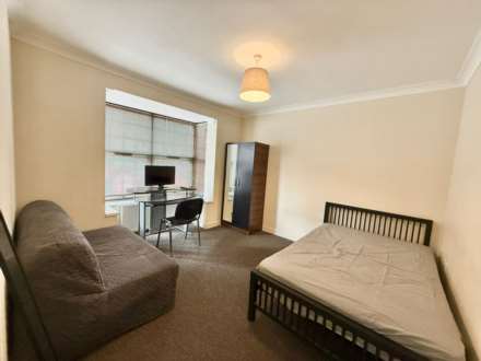 Blenheim Road, Reading, Image 8