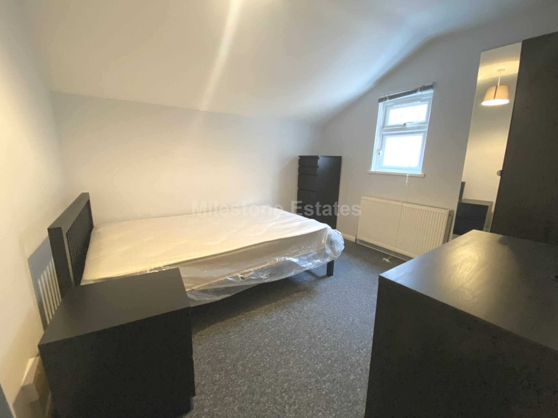 Blenheim Road, Reading, RG1 5NG, Image 14