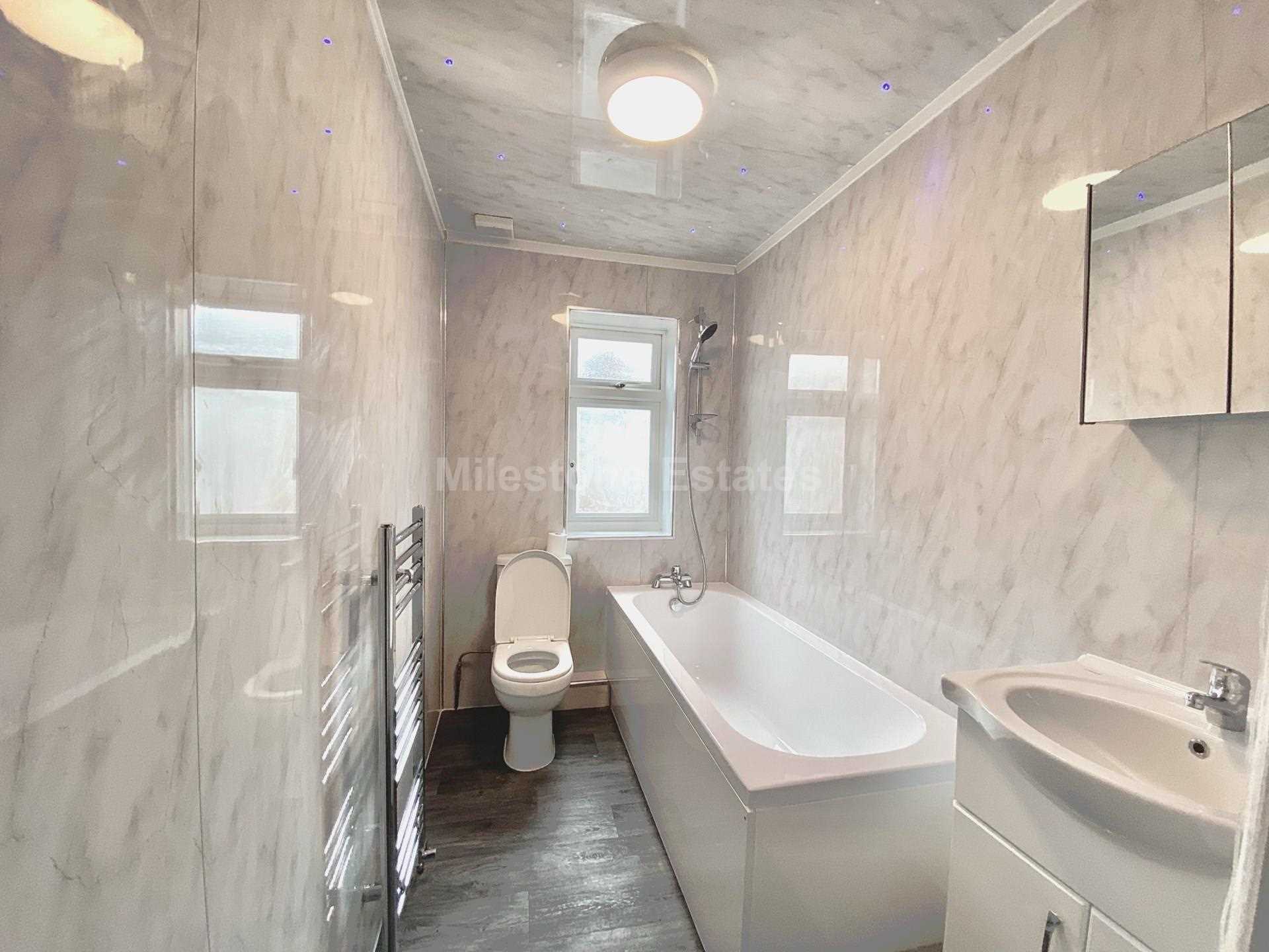 Blenheim Road, Reading, RG1 5NG, Image 3