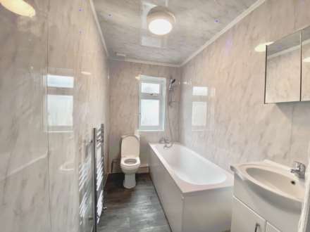 Blenheim Road, Reading, RG1 5NG, Image 3