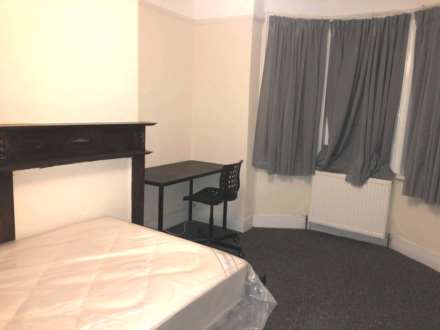 Blenheim Road, Reading, RG1 5NQ, Image 6
