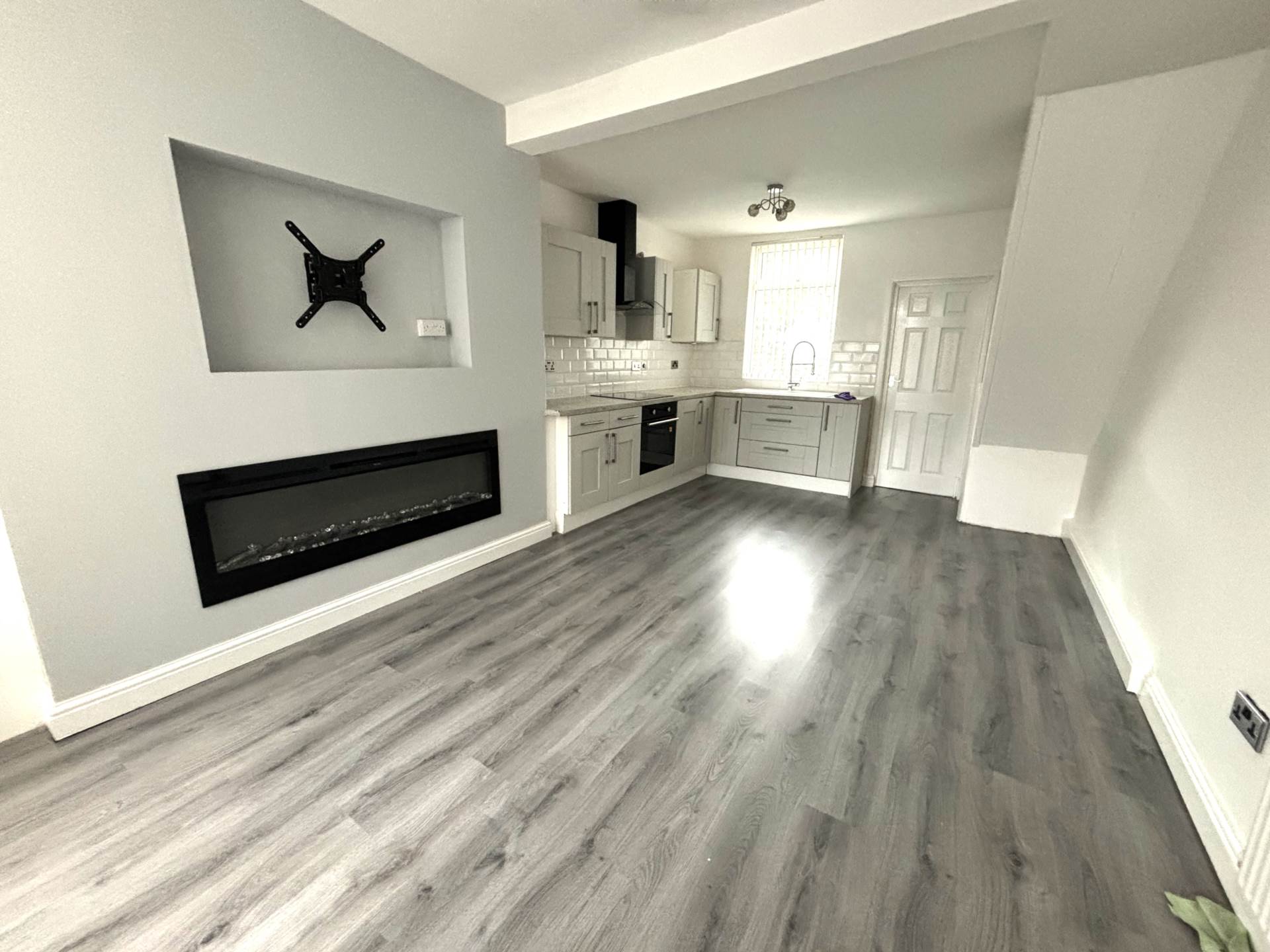 Southgate Road, Old Swan Mistoria Estate Agents