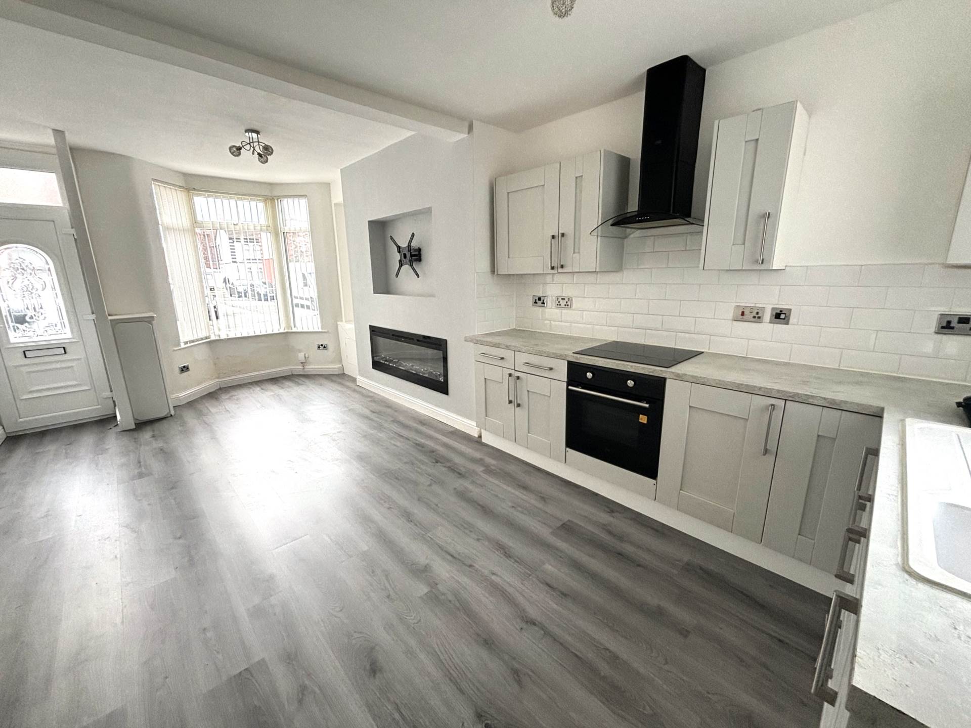 Southgate Road, Old Swan Mistoria Estate Agents