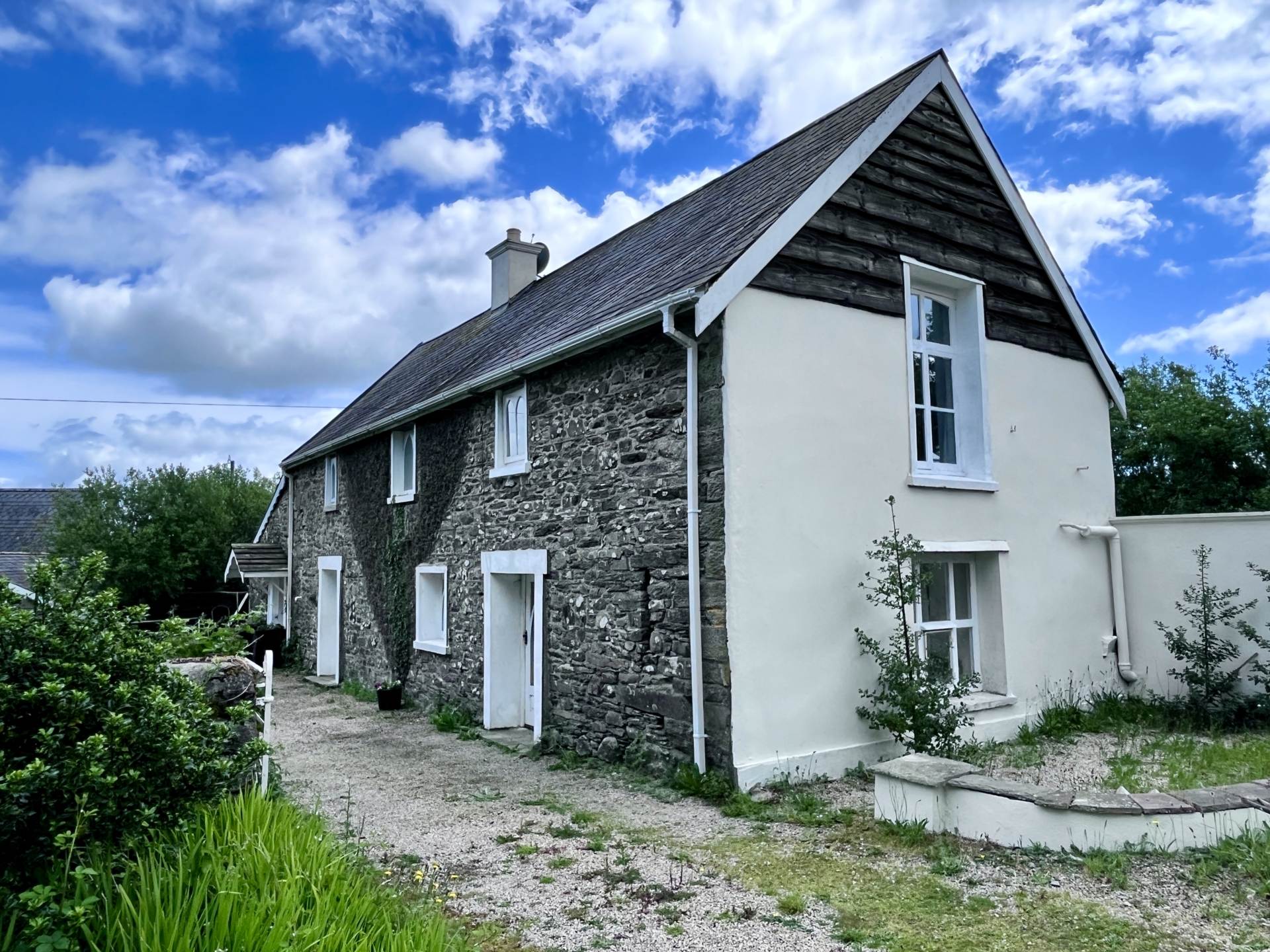 Mill Barn, Gearagh, Rossmore, Clonakilty, Co. Cork P85 K254 Mill Barn, Gearagh, Rossmore, Clonakilty, Co. Cork P85 K254